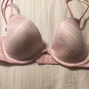 Victoria secret pink bra size 34D